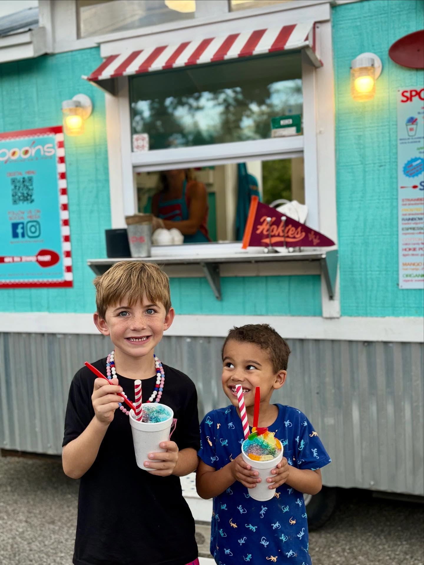 Back to ➡️➡️ school with @mbepto @lastapatiasofjax @nrvlc #shavedice #backtoschool #fallfestival